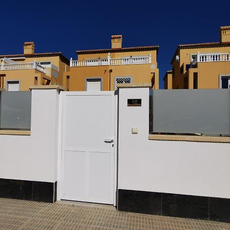 Villa La Zenia Boulevard 36 Плайя-Фламенка Экстерьер фото