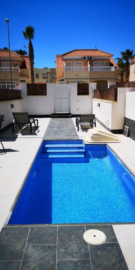 Villa La Zenia Boulevard 36 Плайя-Фламенка Экстерьер фото